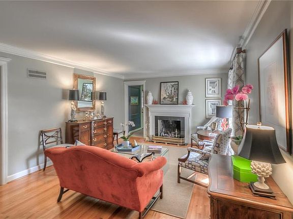 4th image of 5501 Aberdeen Rd
