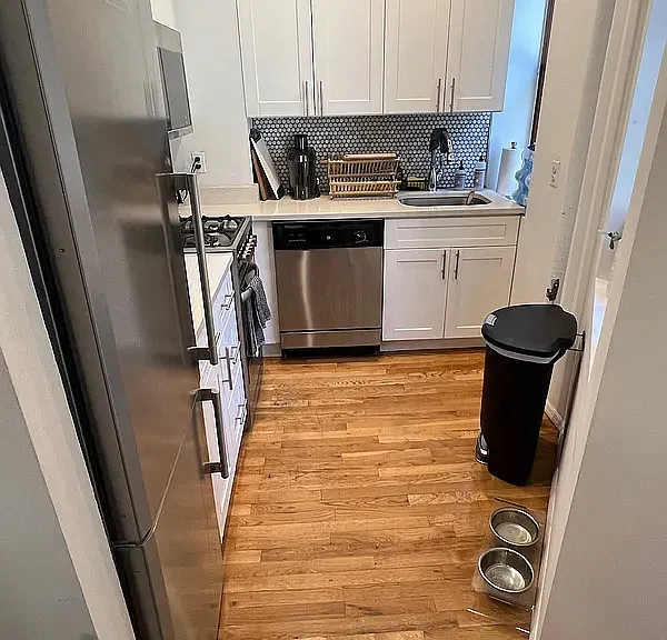 337 W 14th St #23 — Photo 3