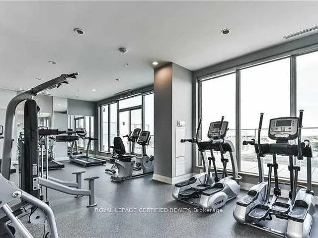565 Wilson Ave #606W — Photo 23