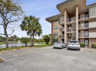 Lauderdale Oaks, Fort Lauderdale, FL 33313