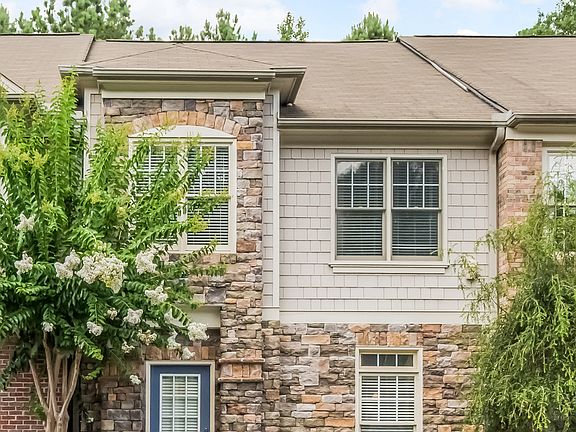 2nd image of 1222 Harris Commons Pl #1222