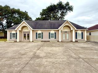 240 Highway 90, Patterson, LA 70392