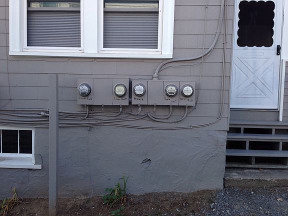 Meters out side 5 electric 