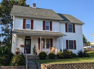 427 E Landis St, Coopersburg, PA