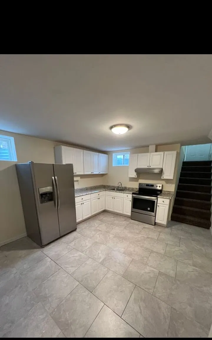 1 bed, $2,100 — Photo 1
