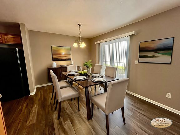 5th image of 3101-3103 NW Gateway Dr