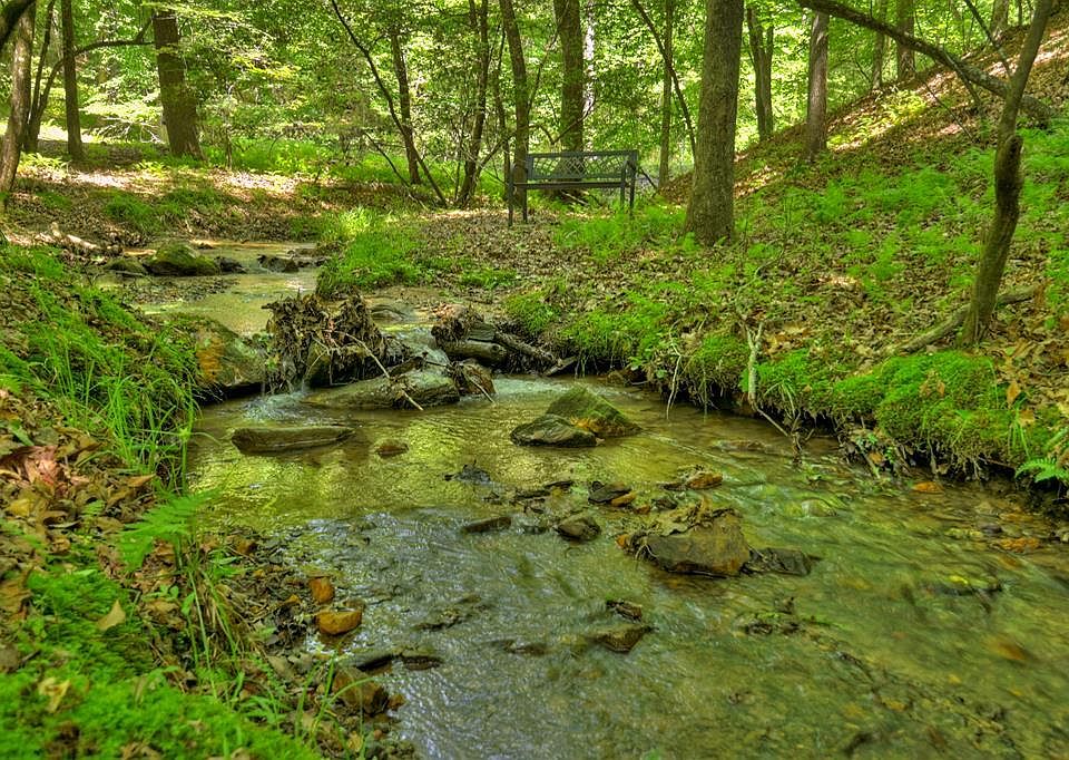 2nd image of 108 Long Ridge Rd