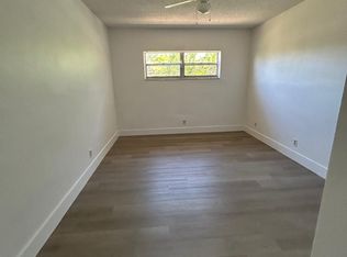 6033 SW 35th St APT 202, Hollywood, FL 33023