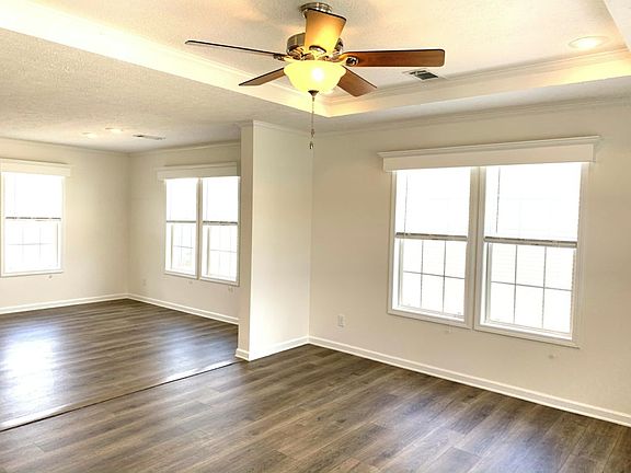 4th image of 107 Crossways Dr
