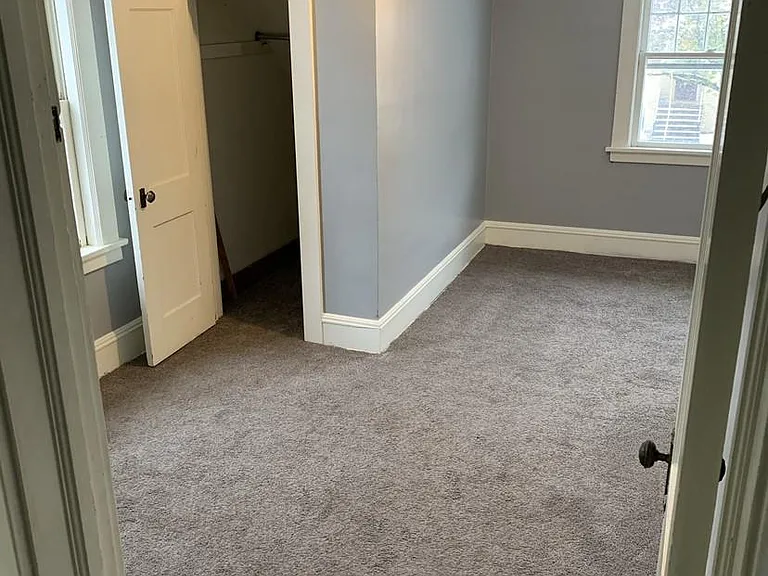 117 E Friendship St — Photo 2