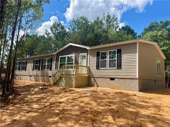 3 Blackbottom Rd, Seale, AL 36875