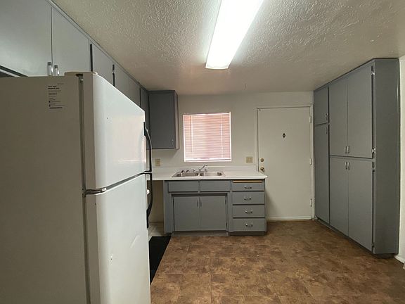 4th image of 29504 Us Highway 58 APT B