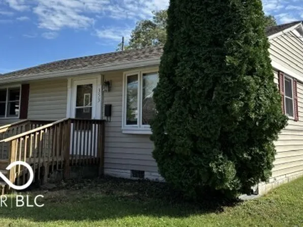 353 W Clinton St, Danville, IN 46122