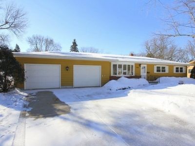 5301 Tolman Ter, Madison, WI, 53711