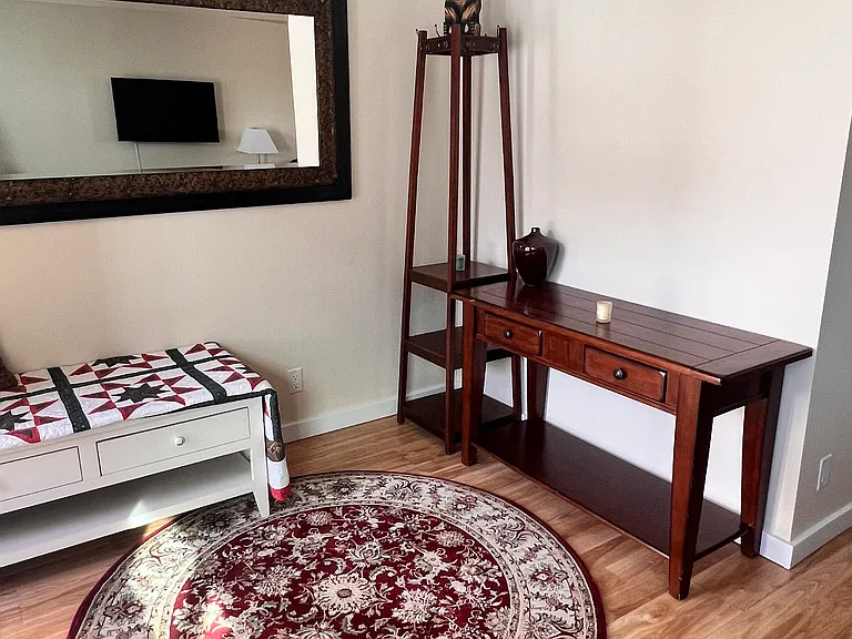 Entry way