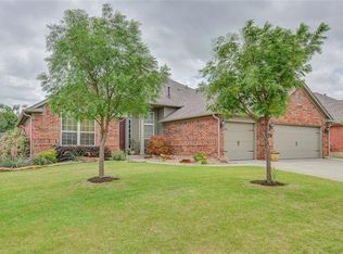 4008 Carrington Ln, Norman, OK 73072