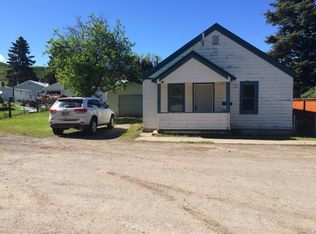 314 2nd Ave N, Belt, MT 59412