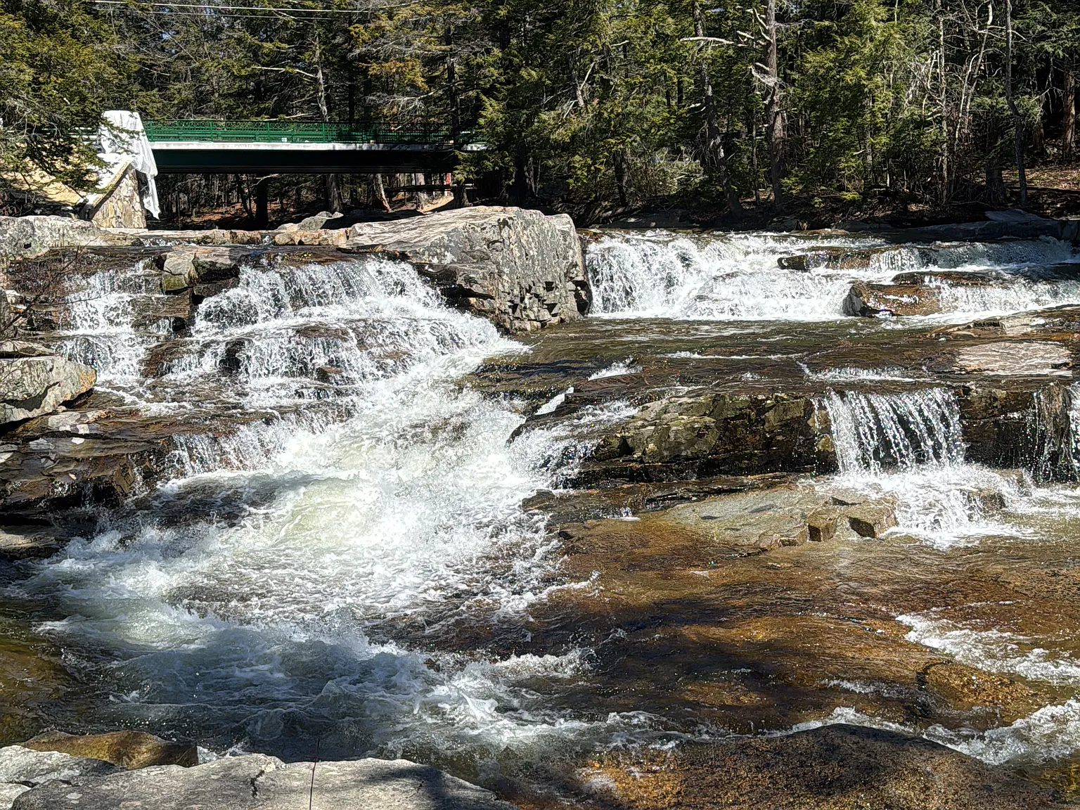7 Middle Mountain Trl — Photo 1