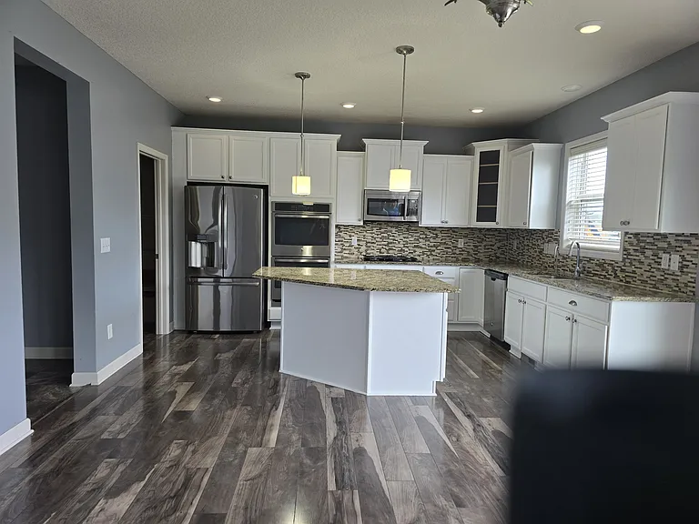 16574 Elm Creek Ct — Photo 4