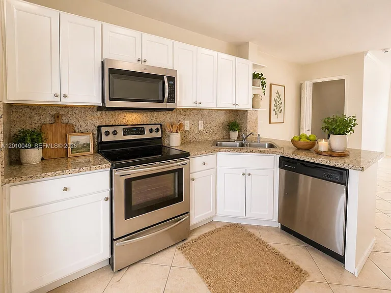 11051 W Okeechobee Rd #101 — Photo 11