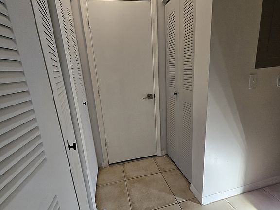5th image of 3680 N 56th Ave APT 827