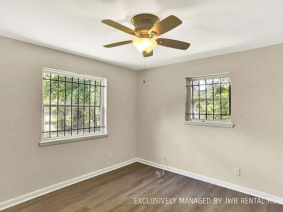 5th image of 5004 Tallyho Ave