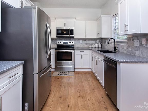 4th image of 6508 Mallard Park Dr