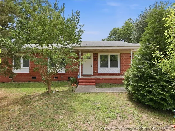 1310 Chilton Dr, Fayetteville, NC 28314
