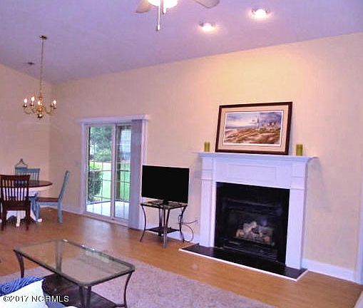 3rd image of 5228 Minnesota Dr