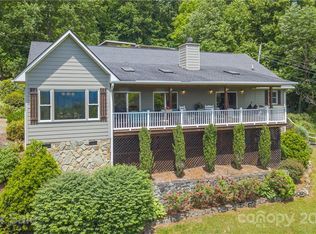 60 Tiger Lily Ln, Waynesville, NC 28786