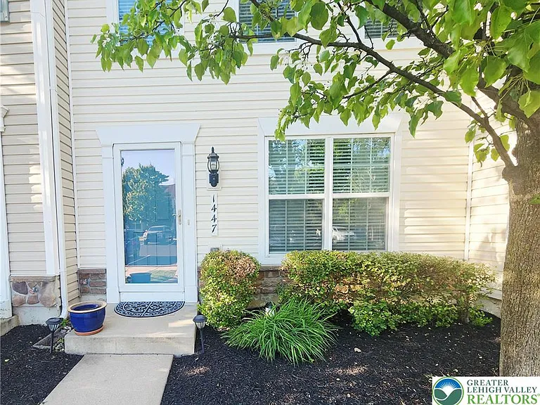 1447 Artisan Ct — Photo 2