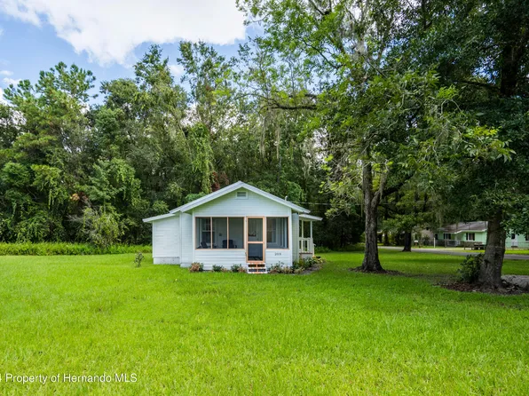 209 Palm Ln, Brooksville, FL 34601