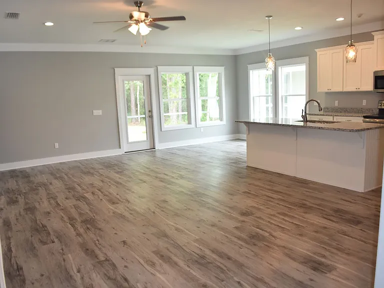 15 Oakfield Dr — Photo 10