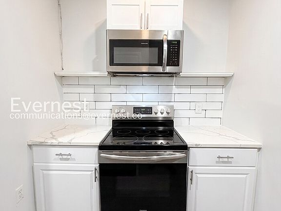 4th image of 2440 Callow Ave APT 3