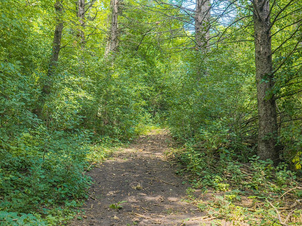 56th image of 11761 Lake Rd