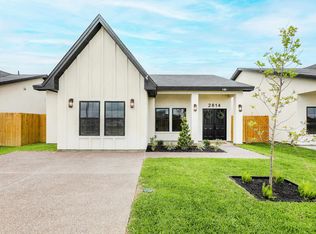 2814 Adamsville Dr, Laredo, TX 78046