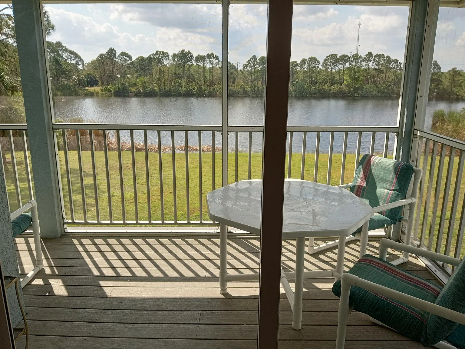 Indian River Blvd, Grant Valkaria — Photo 1