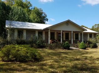 411 S Arrowhead Dr, McMinnville, TN 37110