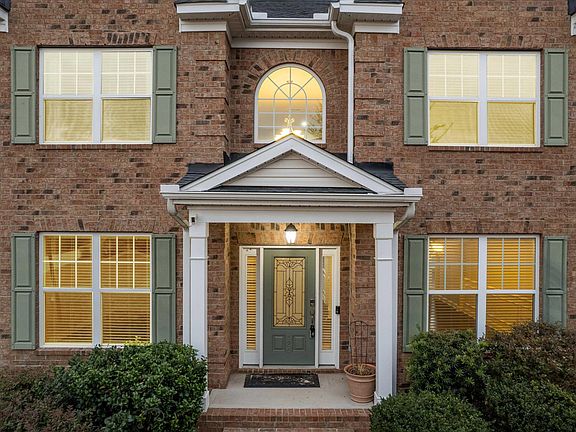 3rd image of 420 Congaree Ridge Ct