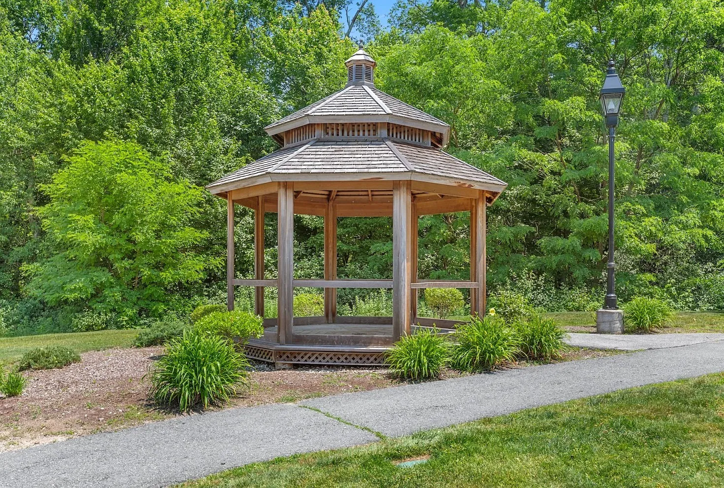 Tenney Place — Photo 3
