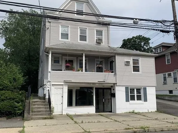89 Lincoln Avenue, Fair Lawn, NJ 07410