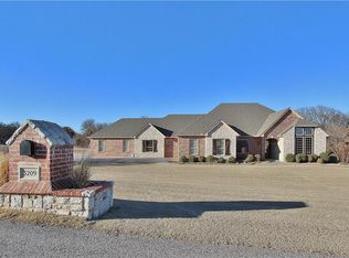 3209 Ridge View Ln, Blanchard, OK 73010