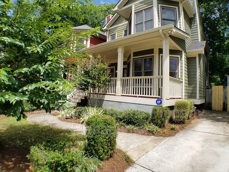 164 Fulton Way SE — Photo 3