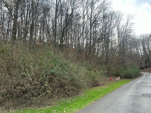 2 Poplar St, Pikeville, KY 41501