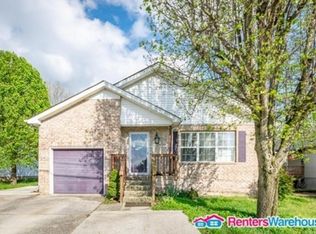 462 Cedar Park Cir, La Vergne, TN 37086