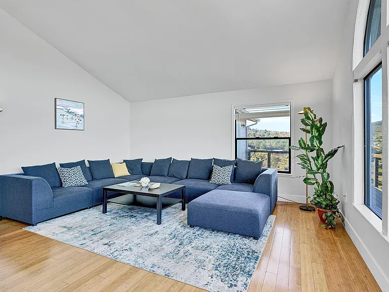 4864 Tuolumne Ct — Photo 11