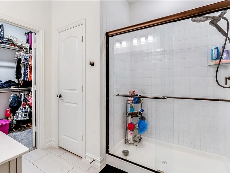 1304 Starling St — Photo 19