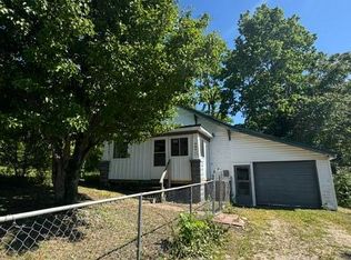 309 E Webster Avenue, Ava, MO 65608