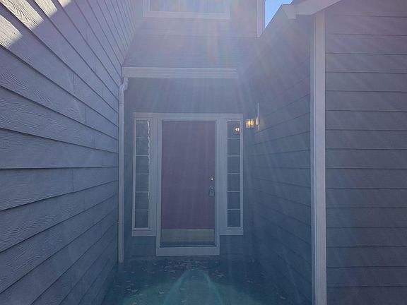 2nd image of 13398 SE Parkside Dr