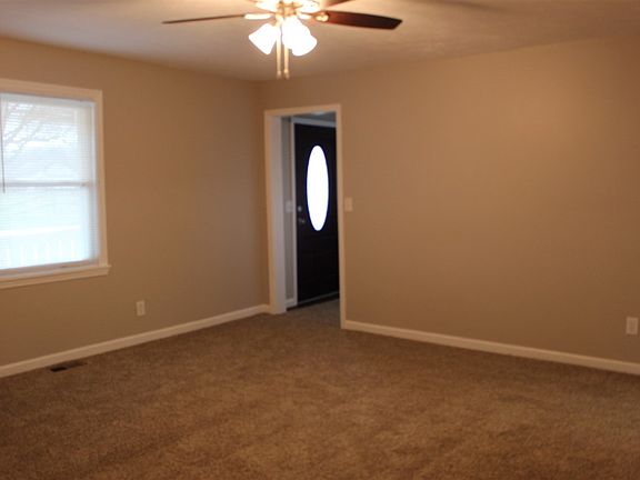 4th image of 9473 N County Road 1200 E